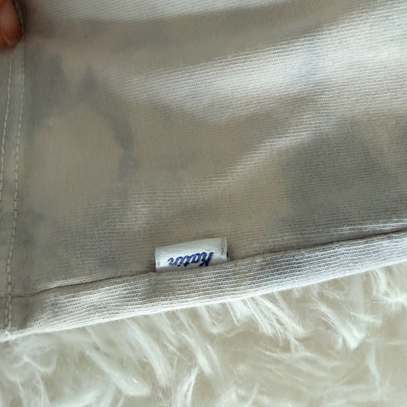 Katin Easy Does It Peace Graphic Tee - Picture 3 of 8